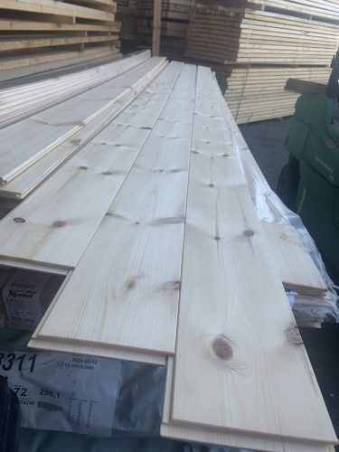 Lambéria hossztoldós svéd borovi 13x145 "B" minőség, AKCIÓ!